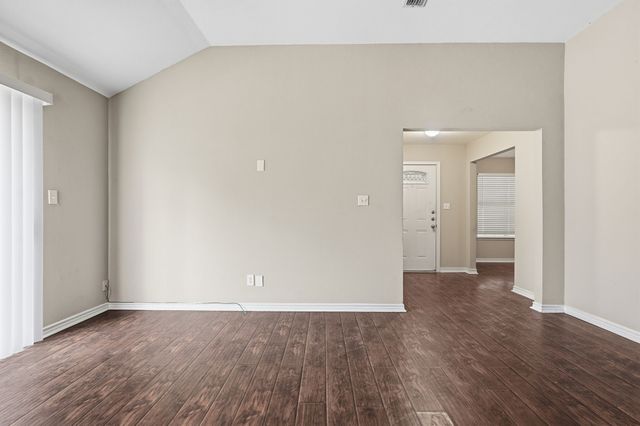 1304 Paco Trail, Denton, TX 76209