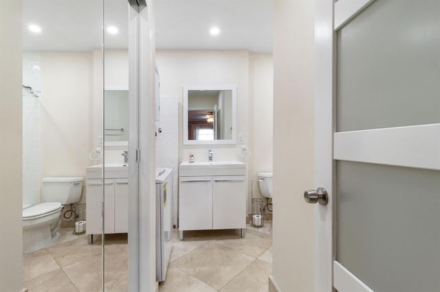 6447 Bay Club Drive 2, Fort Lauderdale, FL 33308