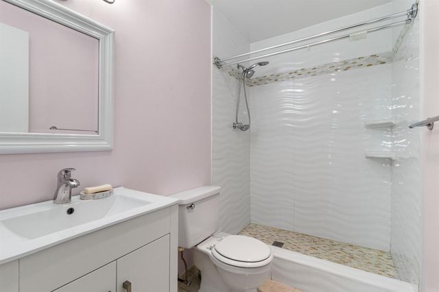 6447 Bay Club Drive 2, Fort Lauderdale, FL 33308