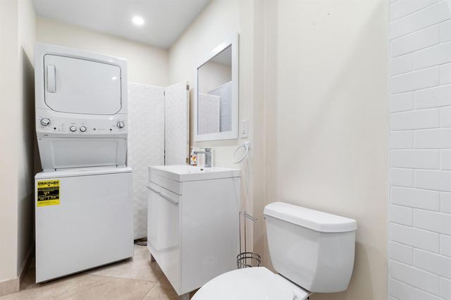 6447 Bay Club Drive 2, Fort Lauderdale, FL 33308