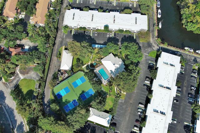6447 Bay Club Drive 2, Fort Lauderdale, FL 33308