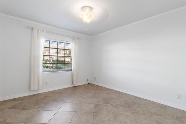 6447 Bay Club Drive 2, Fort Lauderdale, FL 33308