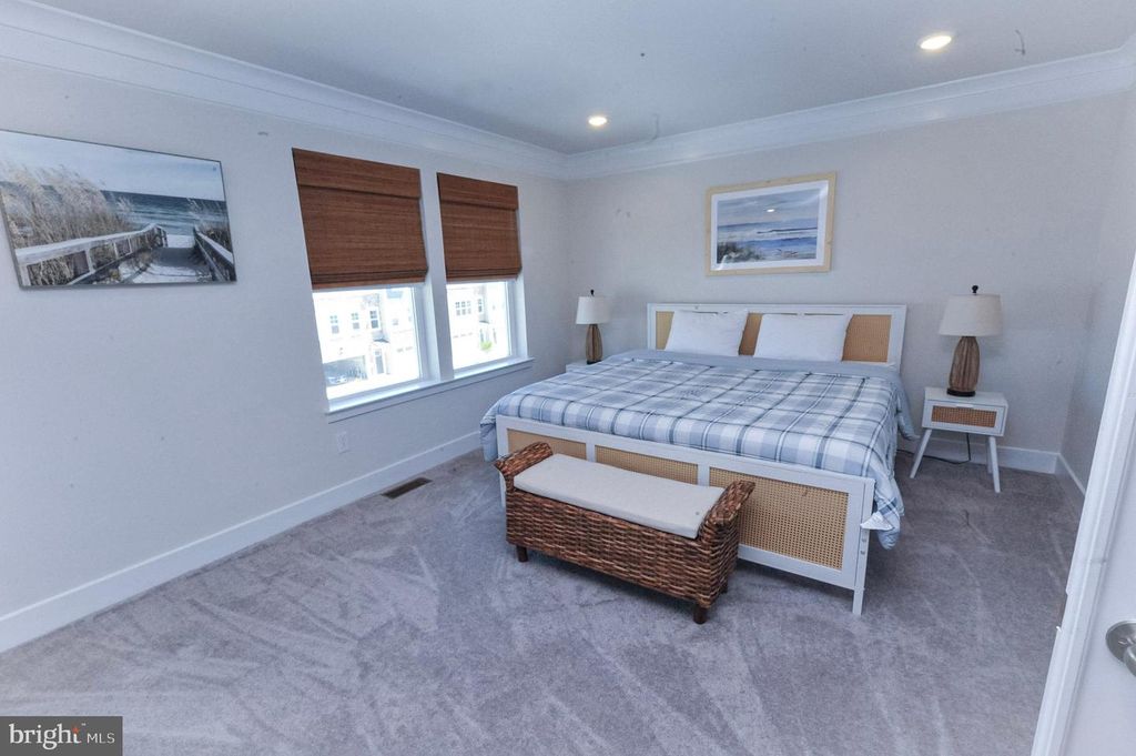 Image 13 of property listing at 9525 SEASCAPE LN #5, Berlin, MD 21811