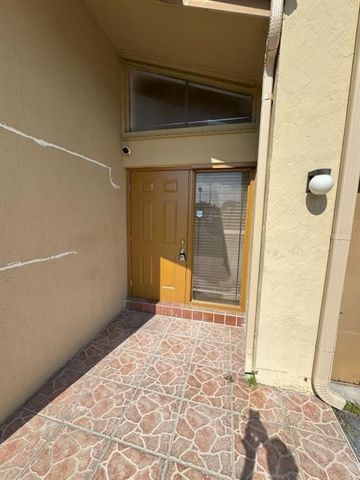 3046 W Missionwood Lane A-2, Miramar, FL 33025