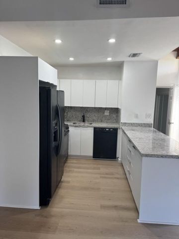 3046 W Missionwood Lane A-2, Miramar, FL 33025