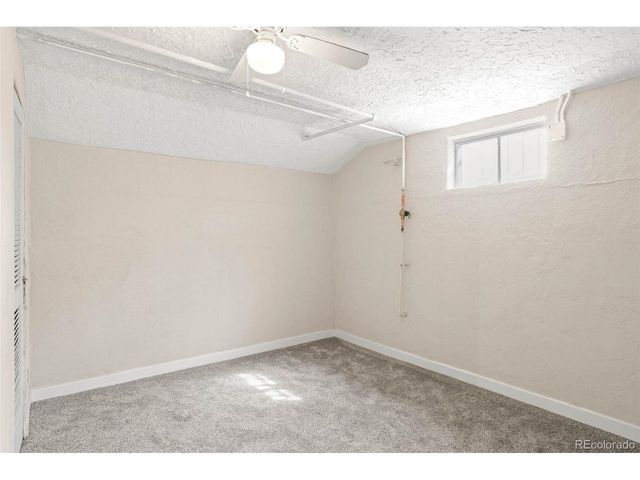 545 Ingalls St, Lakewood, CO 80226