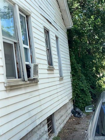 2504 Kendall Street, Detroit, MI 48238