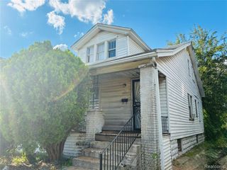 2504 Kendall Street, Detroit, MI 48238