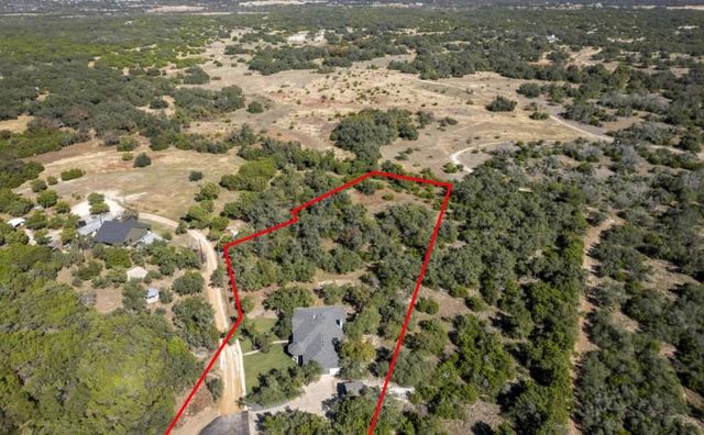 496 Spoonts LN, Liberty Hill, TX 78642