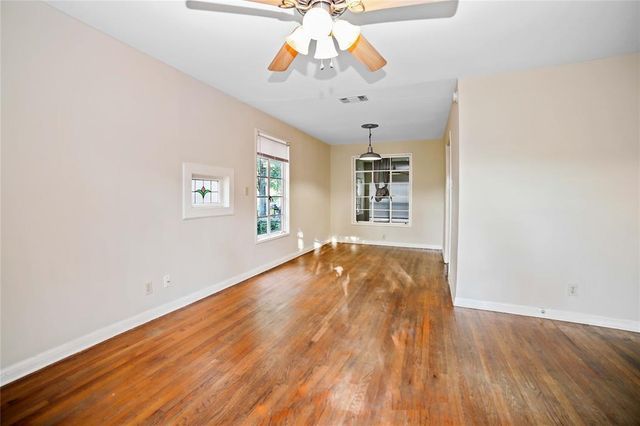 2905 Robinson ST A, Austin, TX 78722