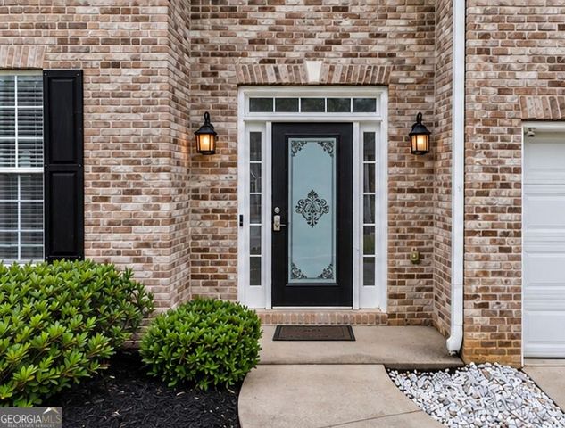 683 Savannah Rose Way, Lawrenceville, GA 30045