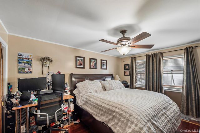173 N Kings Avenue, Massapequa, NY 11758