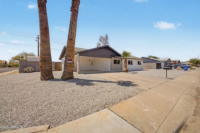 16406 N 50th Drive, Glendale, AZ 85306