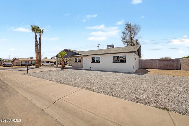 16406 N 50th Drive, Glendale, AZ 85306