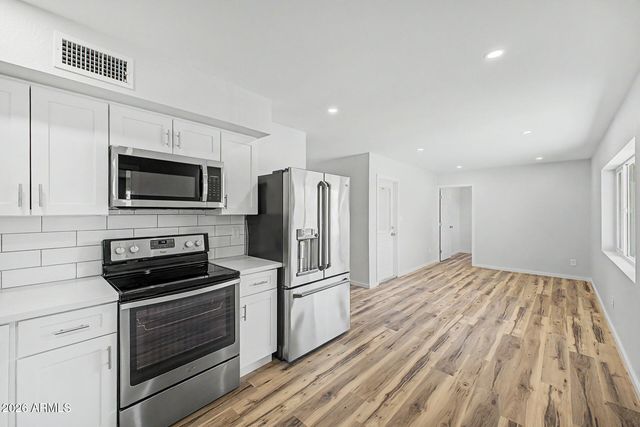 16406 N 50th Drive, Glendale, AZ 85306