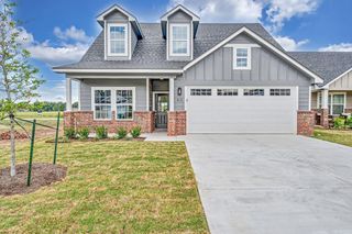 413 Travis Drive, Mcgregor, TX 76657