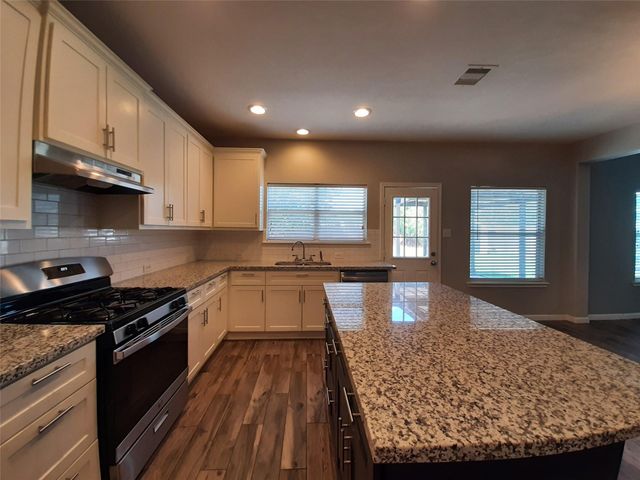 20526 Rustic Rail Court, Cypress, TX 77433