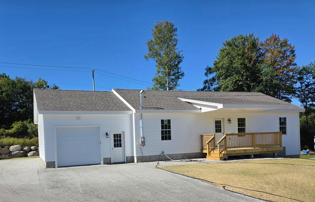 19 Welchville Commons Drive, Oxford, ME 04270 — exterior