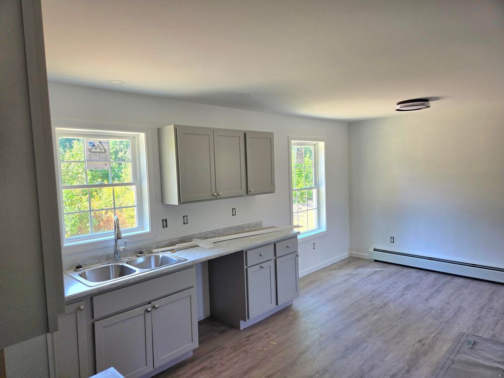 19 Welchville Commons Drive, Oxford, ME 04270 — photo 5