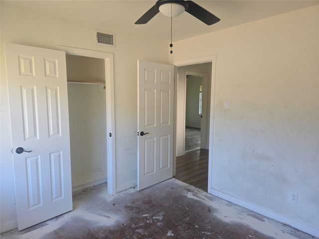 4214 Beran Drive, Houston, TX 77045