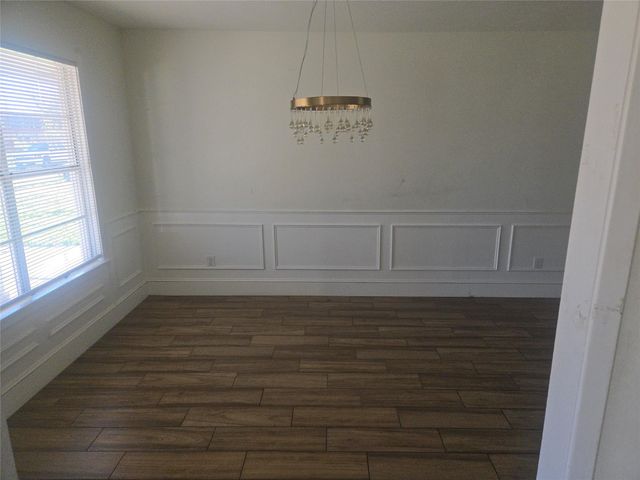 4214 Beran Drive, Houston, TX 77045