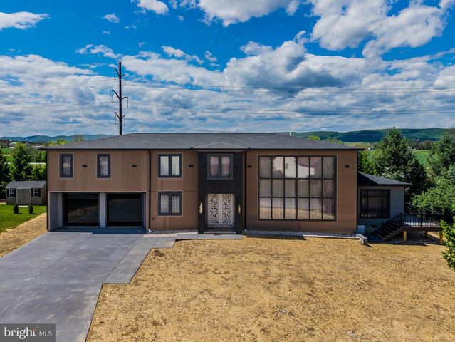 53 CUMBERLAND ESTATES DR, Mechanicsburg, PA 17050