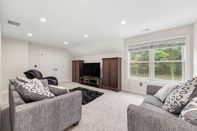 759 Ketill Trace, Crown Point, IN 46307