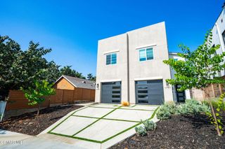 1135 N Commonwealth Avenue, Los Angeles, CA 90029