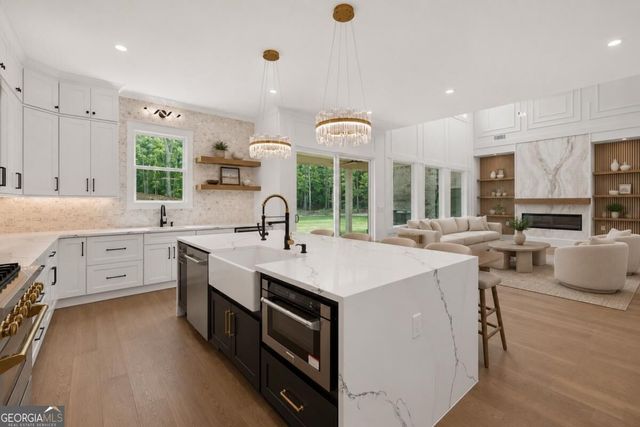 187 Chariot Court, Jefferson, GA 30549