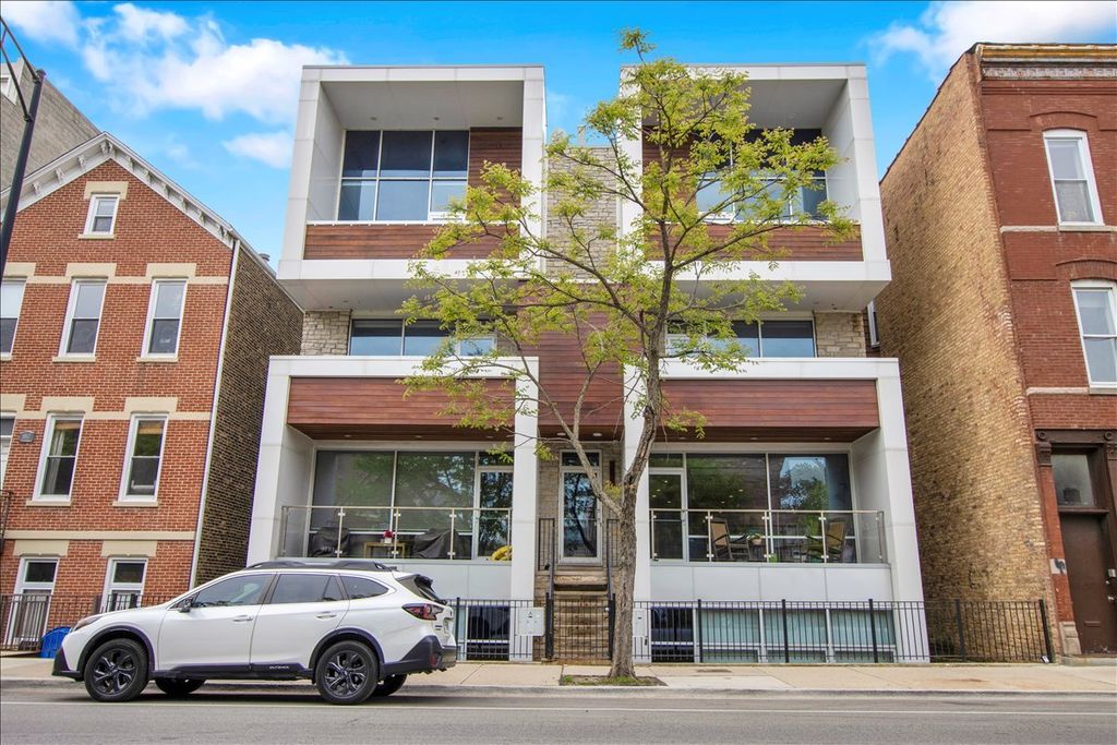 1821 W Armitage Avenue 3W, Chicago, IL 60622