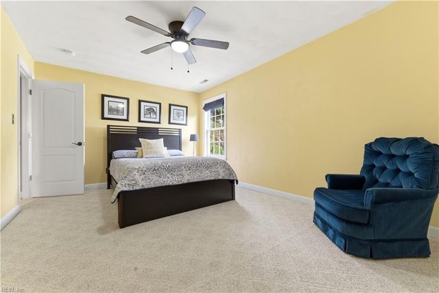 3932 Colony Pointe DR, Chesapeake, VA 23321