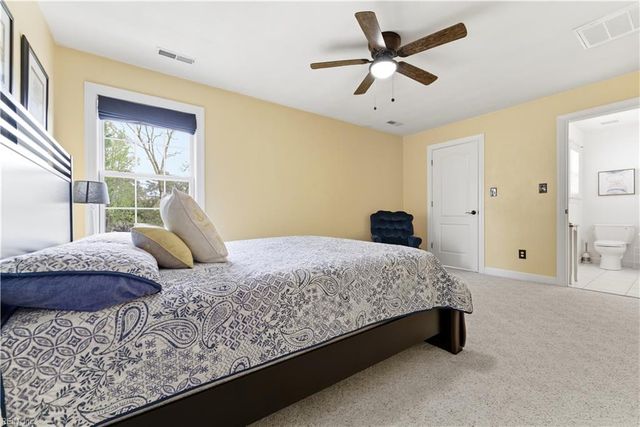 3932 Colony Pointe DR, Chesapeake, VA 23321