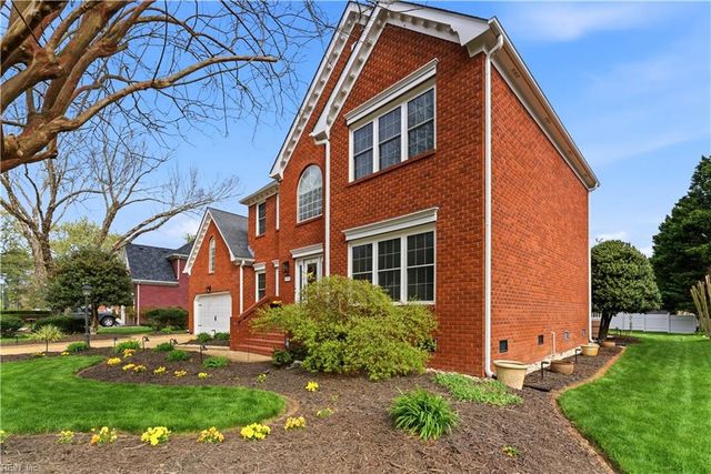 3932 Colony Pointe DR, Chesapeake, VA 23321