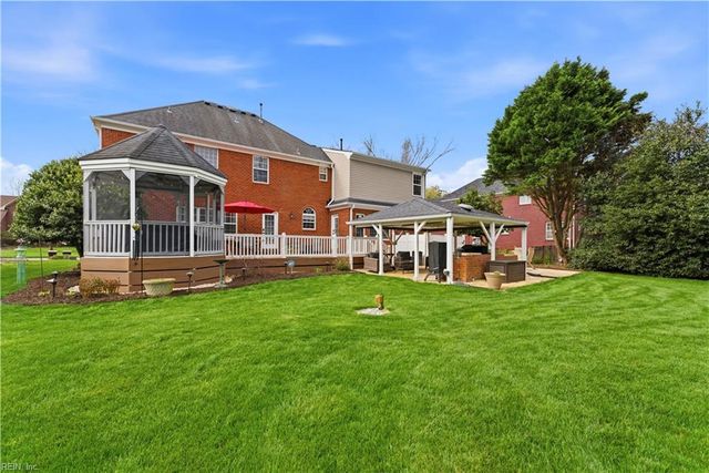 3932 Colony Pointe DR, Chesapeake, VA 23321