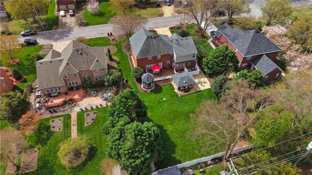 3932 Colony Pointe DR, Chesapeake, VA 23321