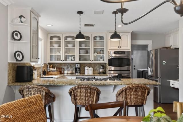 285 Siesta Avenue, Thousand Oaks, CA 91360