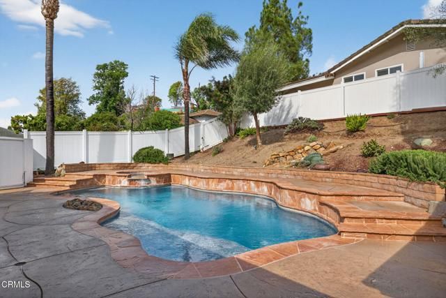 285 Siesta Avenue, Thousand Oaks, CA 91360