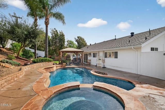 285 Siesta Avenue, Thousand Oaks, CA 91360