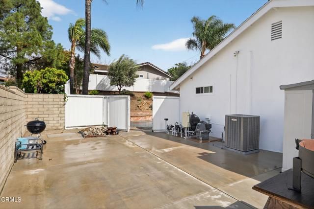 285 Siesta Avenue, Thousand Oaks, CA 91360