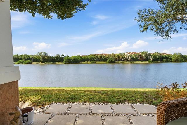 855 Marina Del Ray Lane 3, West Palm Beach, FL 33401