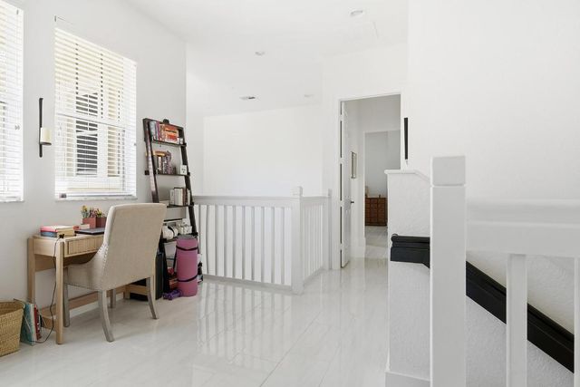 855 Marina Del Ray Lane 3, West Palm Beach, FL 33401