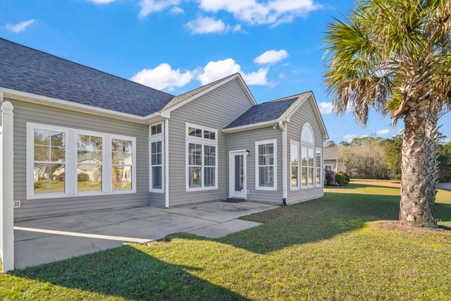 2 Hearthstone Way, Murrells Inlet, SC 29576