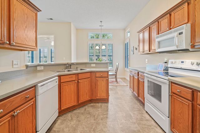 2 Hearthstone Way, Murrells Inlet, SC 29576