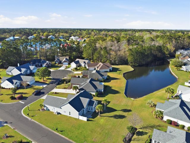 2 Hearthstone Way, Murrells Inlet, SC 29576