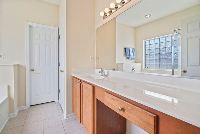 2 Hearthstone Way, Murrells Inlet, SC 29576