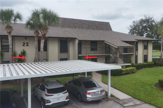 22 Plantation Drive 104, Vero Beach, FL 32966