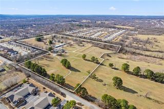 N Deane Solomon (multifamily) Road, Fayetteville, AR 72704
