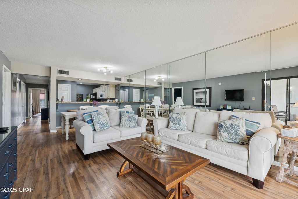 Image 6 of property listing at 520 N Richard Jackson Boulevard 1911, Panama City Beach, FL 32407