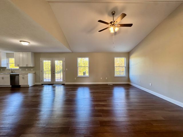 2729 Benjamin Lane, Hebron, KY 41048