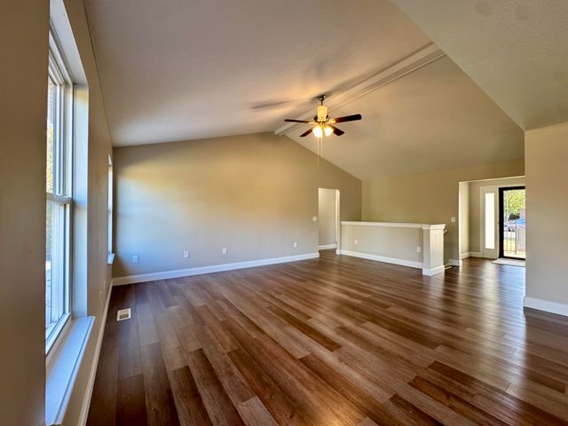 2729 Benjamin Lane, Hebron, KY 41048